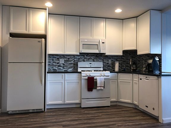 2nd image of 30 21st Ave #B