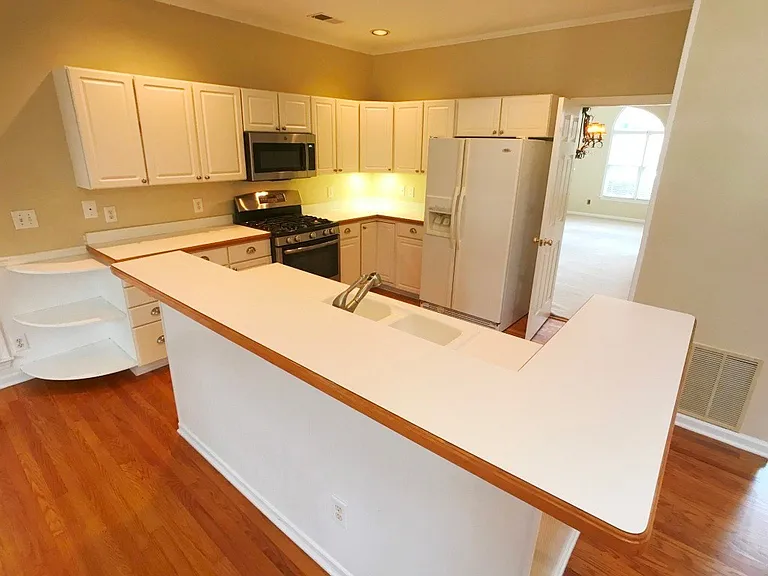 377 Fairbrook Cir NE — Photo 19