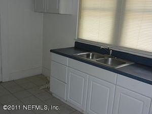 2nd image of 3912 Notter Ave