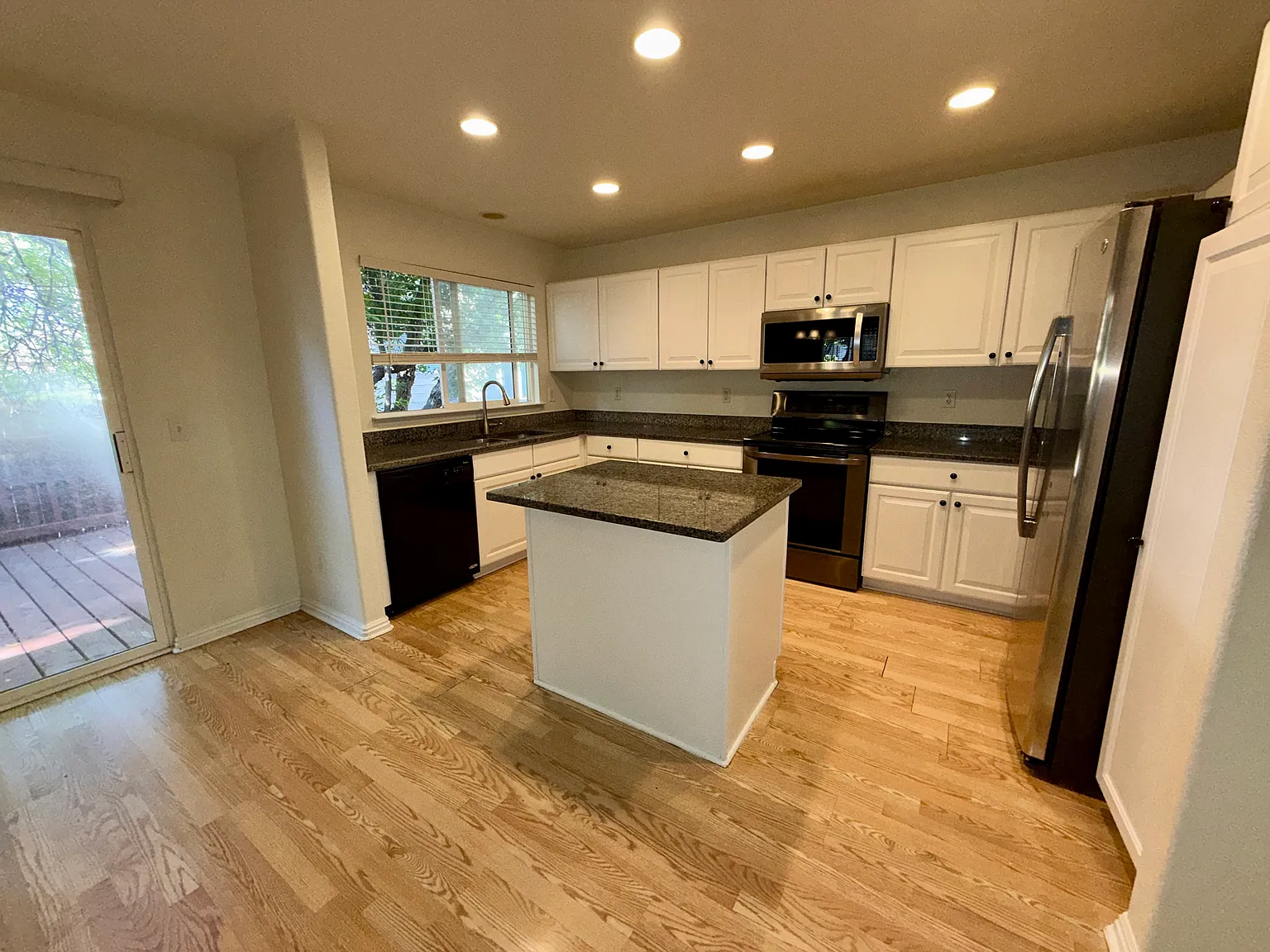 9200 E Kansas Place — Photo 2