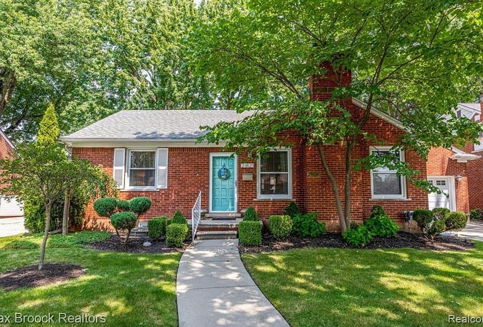 21821 Englehardt St, Saint Clair Shores, MI 48080 Zillow