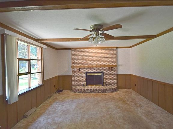 5th image of 4661 Lisa Ln