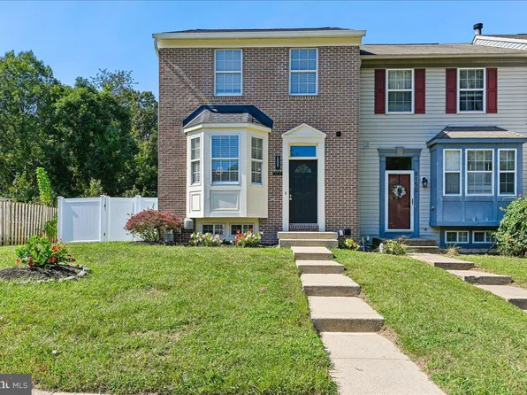 8152 Hazy Dawn Ct, Pasadena, MD 21122