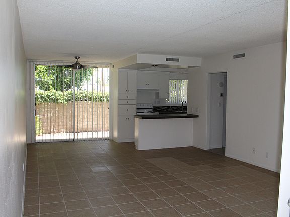 5th image of 550 S Grenfall Rd APT 9