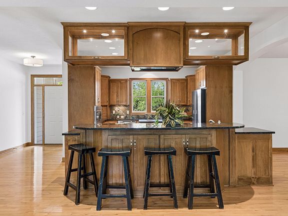5th image of 3958 Greystone Rdg