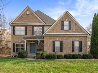2496 Eastway Dr, Lexington, KY