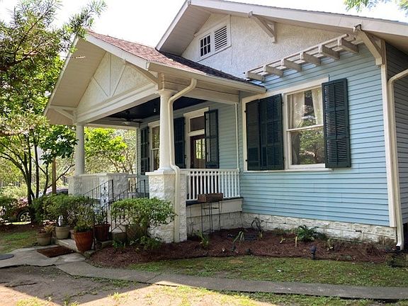2nd image of 739 Pine St