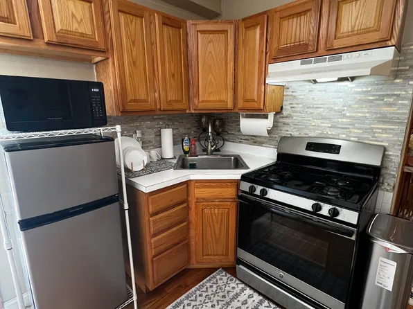 (undisclosed Address), Bronx, NY 10465