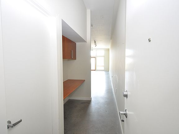 3rd image of 2124 E 6th St Unit 308