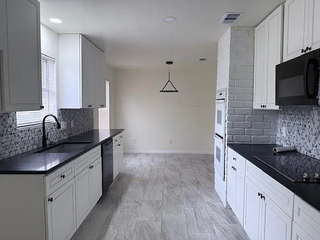 15123 Chasehill Dr — Photo 3