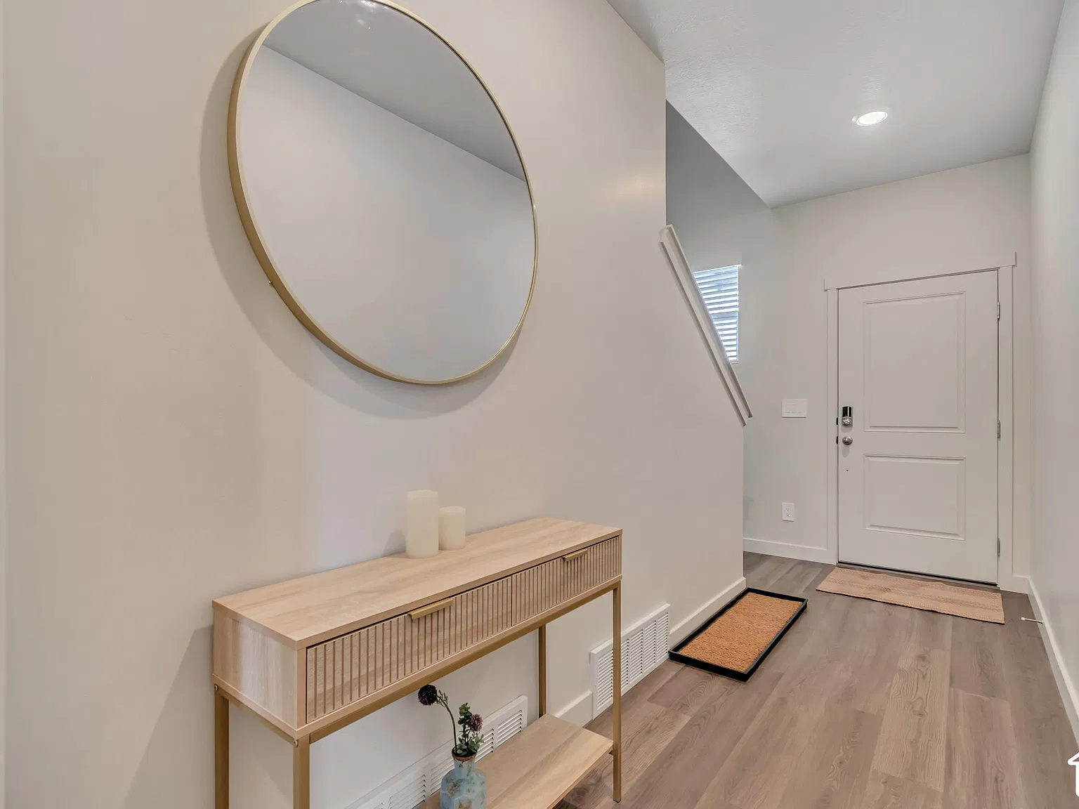 New 3 Bed, 2.5 Bath Single Family Home — Photo 2