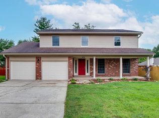 1105 Ambridge Dr, Windy Hills, KY 40207