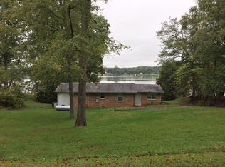 106 Bluff Rd, Greenwood, SC 29649