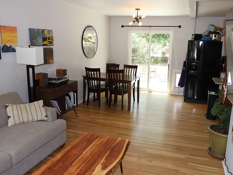 1655 S Newton St — Photo 8