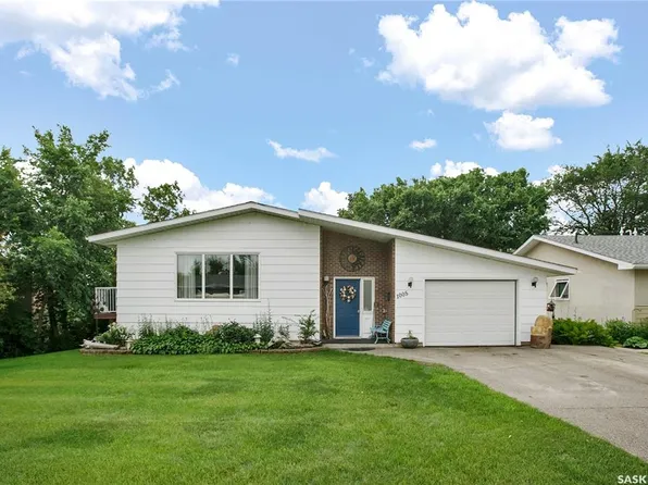 1005 10th STREET, Rosthern, SK S0K 3R0
