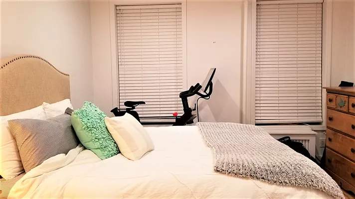 Rented by Buchbinder & Warren | media 3