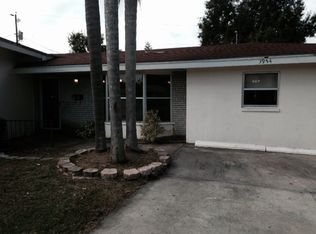 3954 Prudence Dr, Sarasota, FL 34235