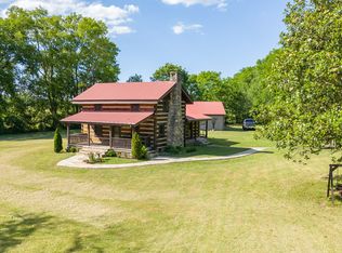 428 Canaan Rd, Columbia, TN 38401