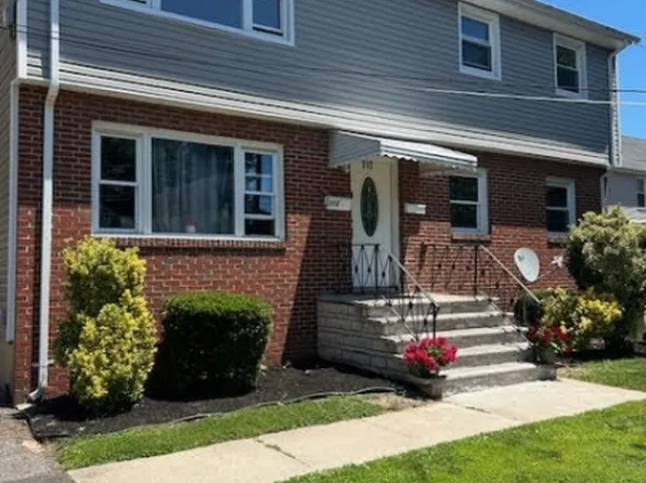 312 Brook St, Linden, NJ 07036