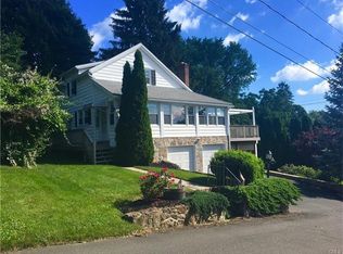 20 Knolls Rd, New Fairfield, CT 06812