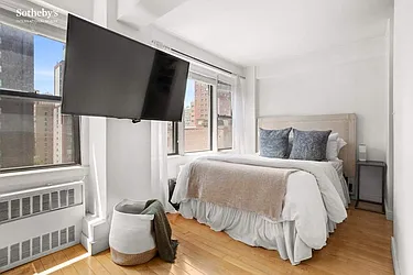 Rented by Sotheby's International Realty