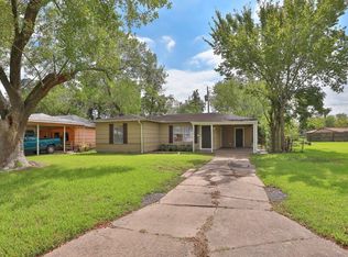 5418 Myrtlewood St, Houston, TX 77033