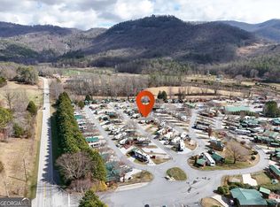 46 Holiday Rambler Ln, Dillard, GA 30537