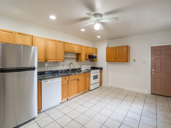 622 S 12th St, Philadelphia, PA 19147