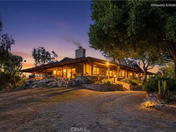 17705 Rodeo Rd, Lake Elsinore, CA 92530
