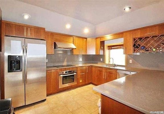 2nd image of 64-08 Cloverdale Blvd Floor 2