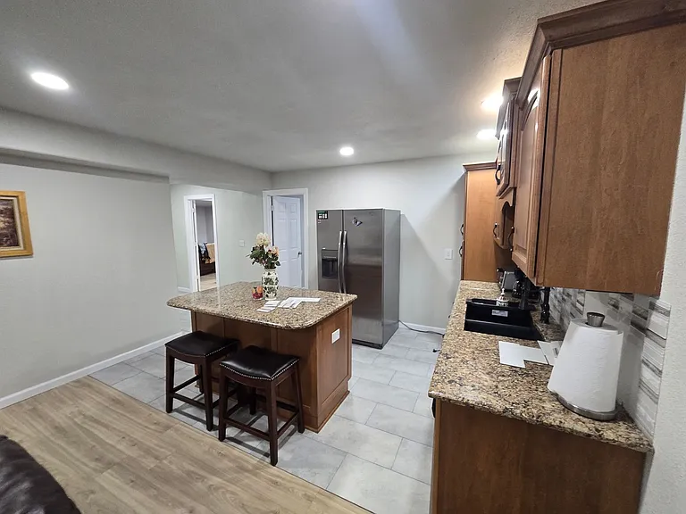13819 Fillmore St — Photo 3