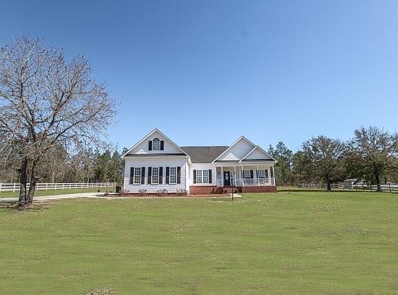 Fenced on both sides