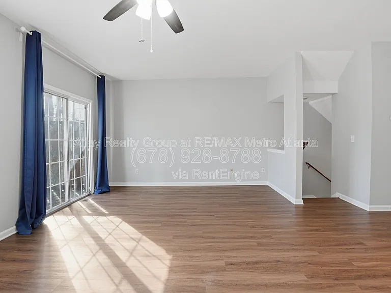 648 Providence Pl SW #37 — Photo 5