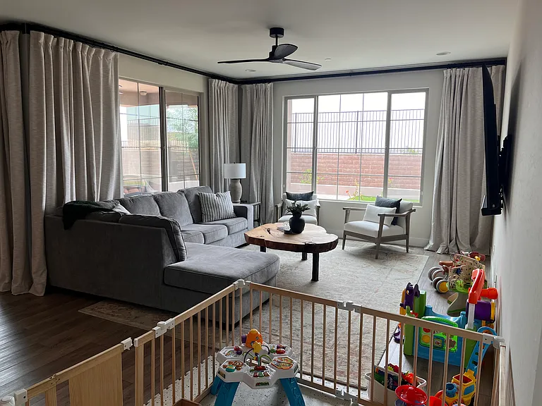Living room Facing SW