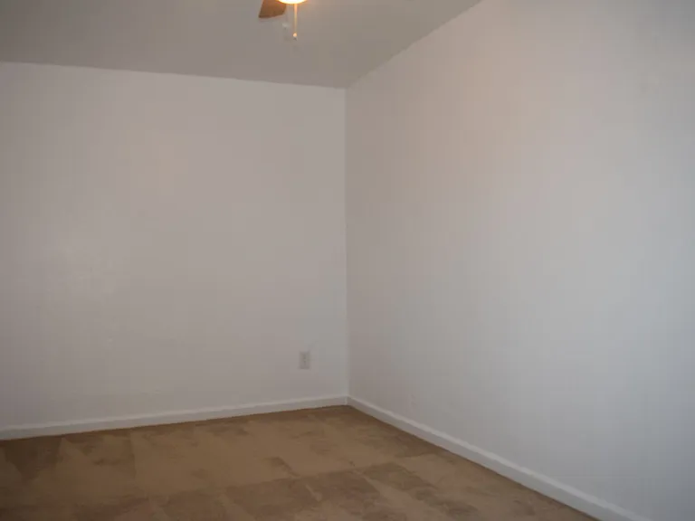 2586 S Whitney Blvd — Photo 12