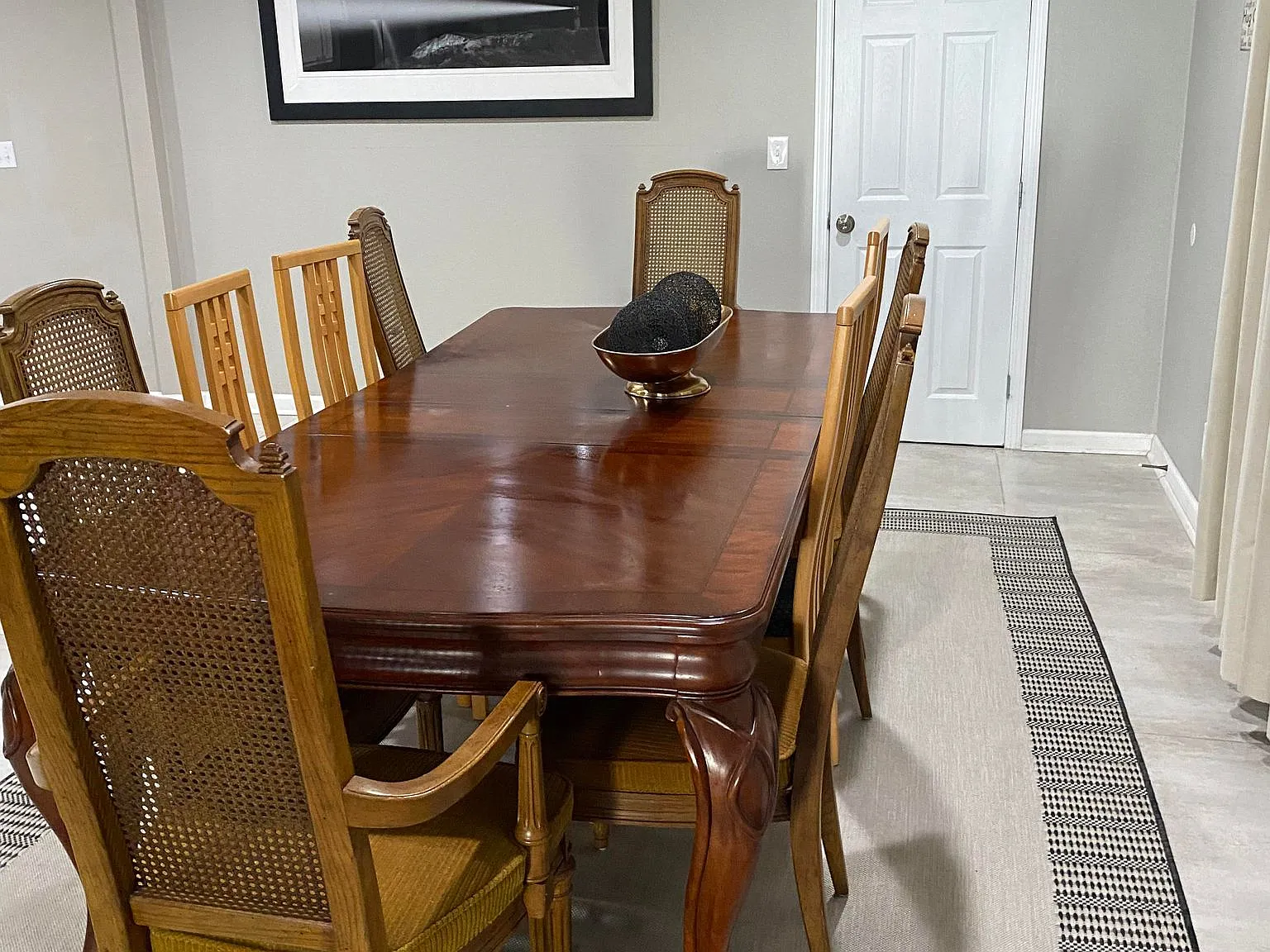 6 bed, 3.5 bath, 1975 sqft, $4,400 — Photo 4
