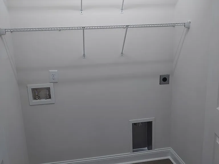 1046 Fairway Ln — Photo 14
