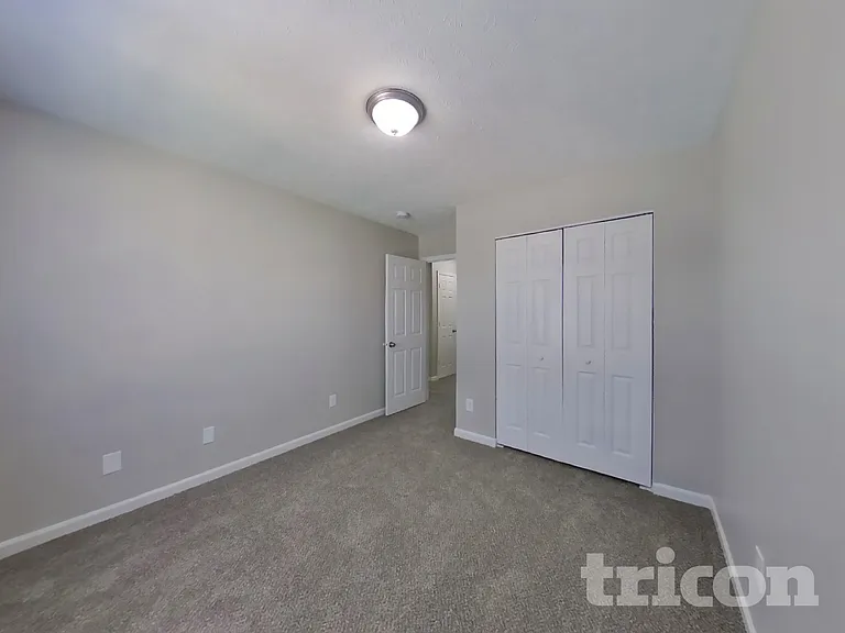 2337 Middle View Dr — Photo 14