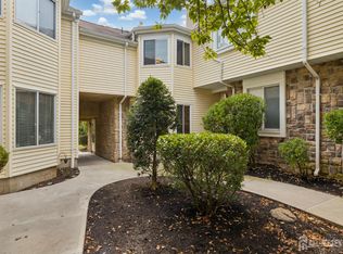 1074 Schmidt Ln, North Brunswick, NJ 08902