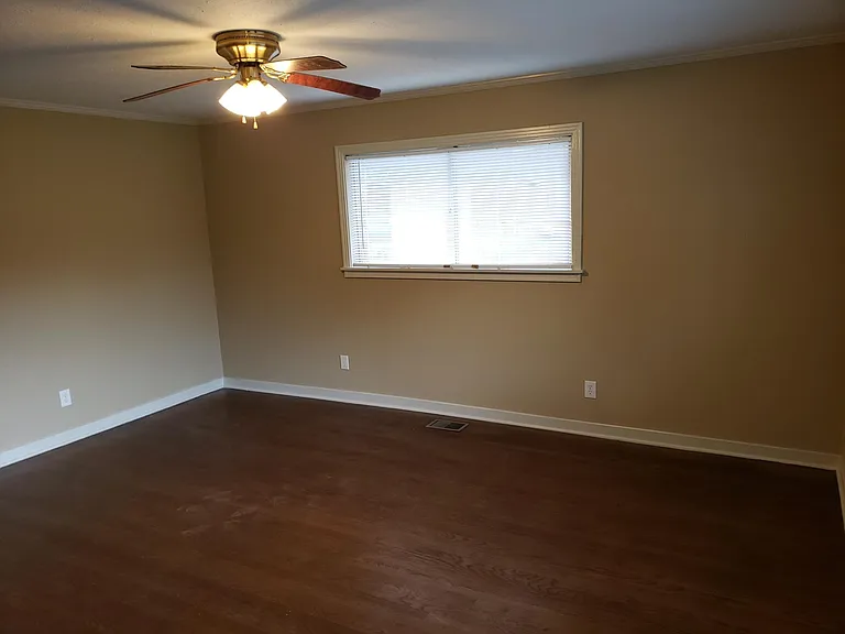 2622 Hemingway Cir — Photo 11