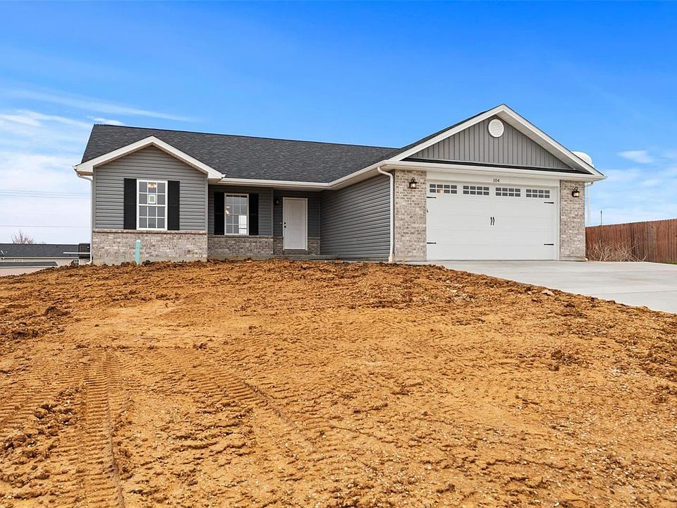 1st image of 96 Cuivre River Dr