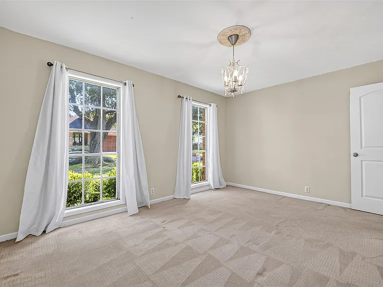 5310 Indigo St — Photo 34