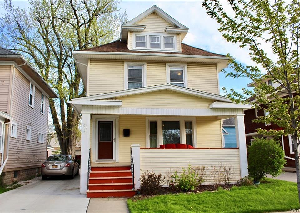 1st image of 90 Tremaine Ave