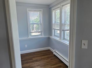 84 Providence St APT 3, Worcester, MA 01604