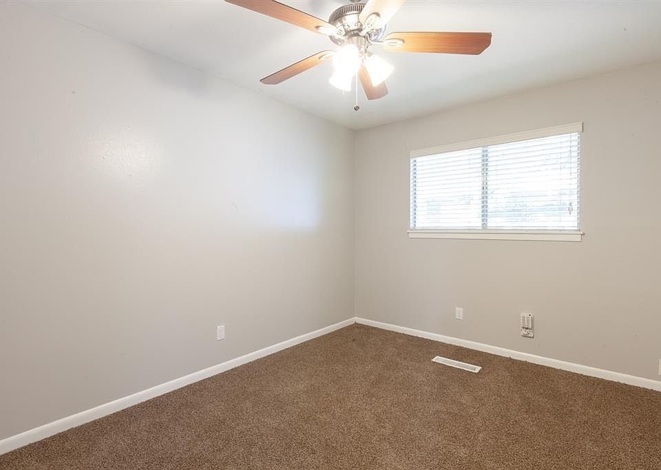 1st image of 3409 Grooms St #3409