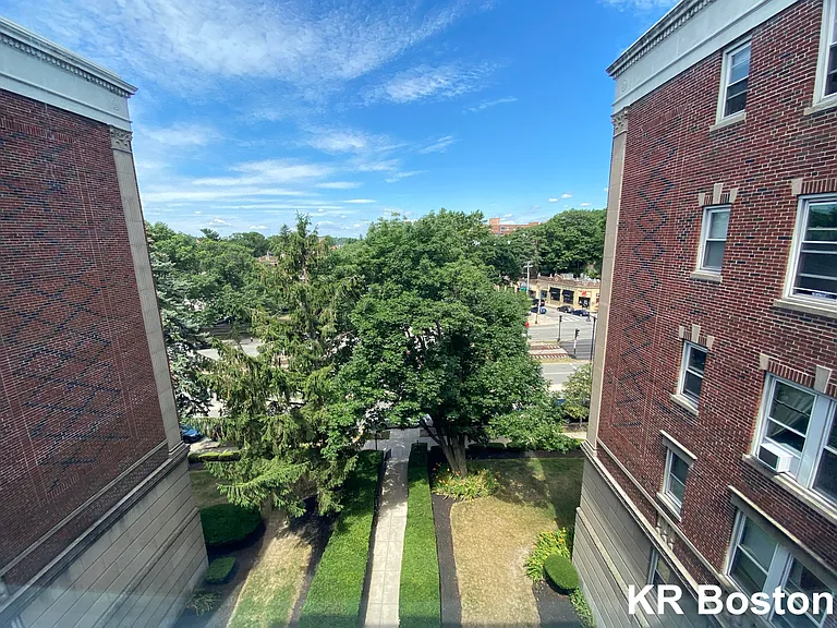 1812 Commonwealth Ave #26 — Photo 12