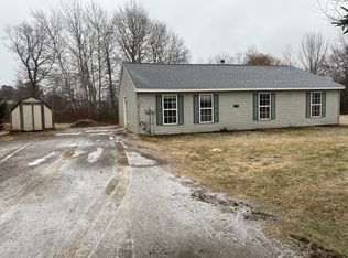 11 Fieldstone Xing, China, ME 04358