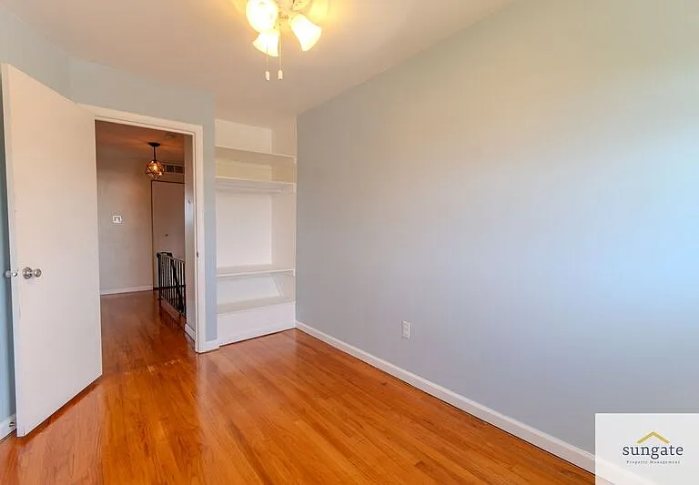 945 Stormont Cir — Photo 20