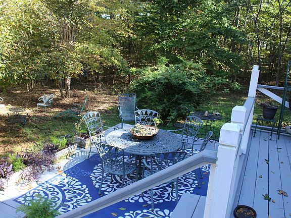 5th image of 35 Big Hellgate Ln