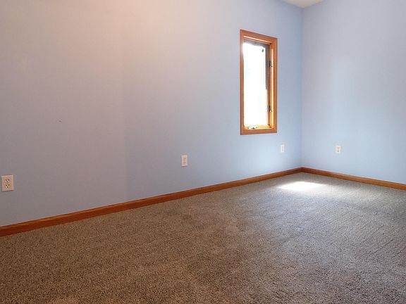 4th image of 16411 255th Ave